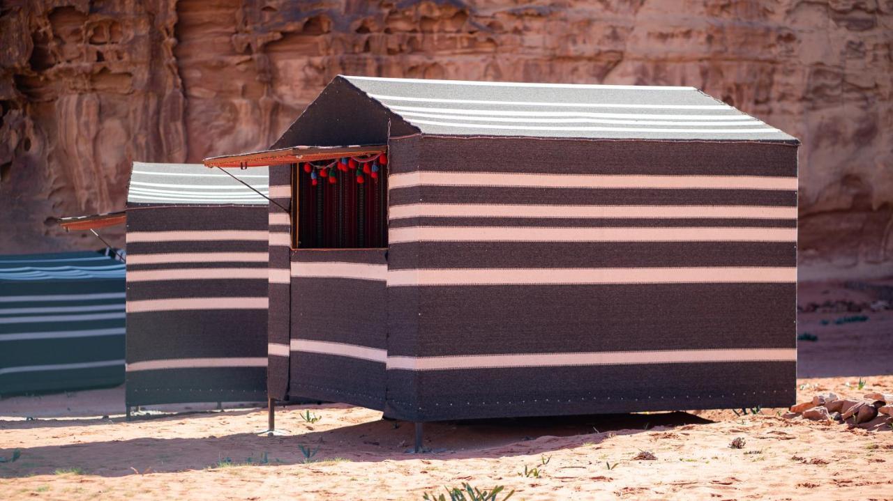 Arabian Nights Hotel Wadi Rum Exterior photo