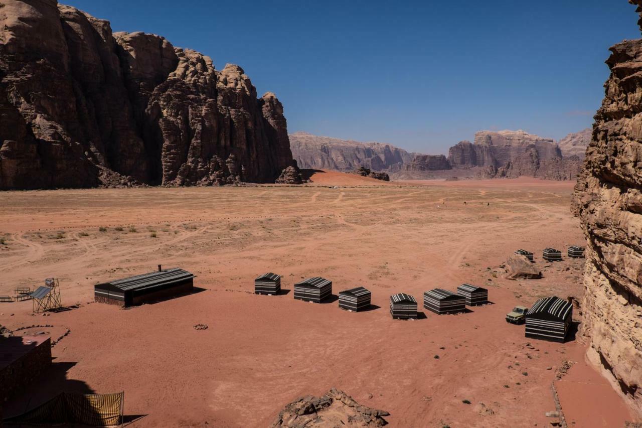 Arabian Nights Hotel Wadi Rum Exterior photo