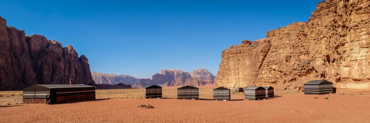 Arabian Nights Hotel Wadi Rum Exterior photo