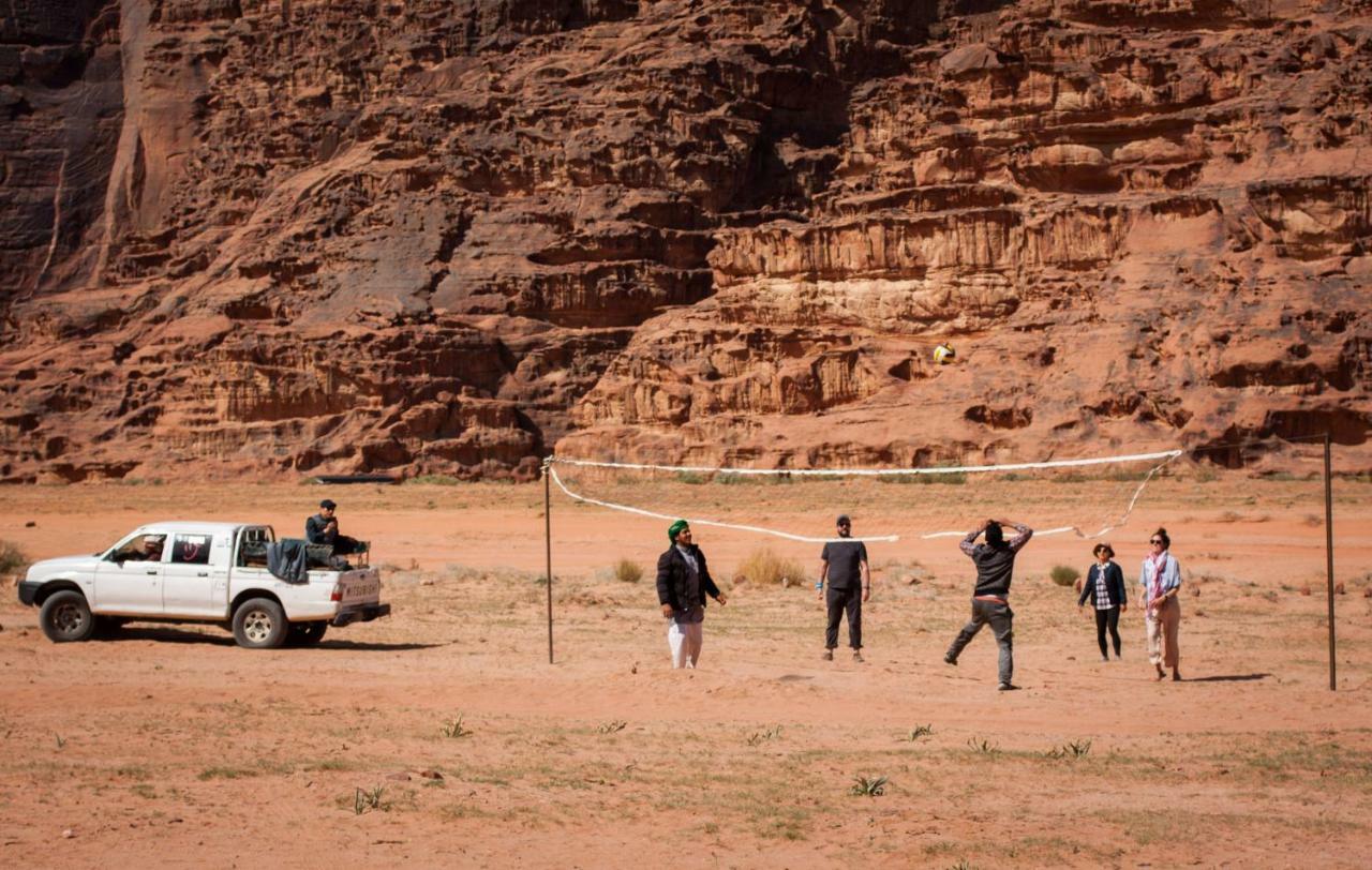 Arabian Nights Hotel Wadi Rum Exterior photo