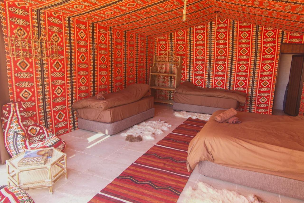 Arabian Nights Hotel Wadi Rum Exterior photo